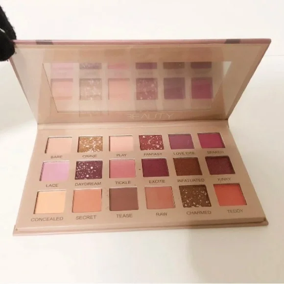 🌸New Huda Beauty New Nude Eyeshadow Palette - Picture 2 of 2